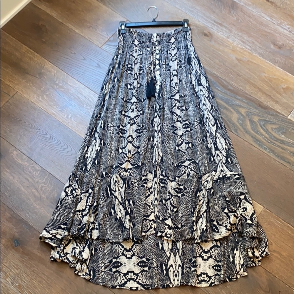 Long skirt